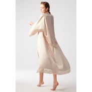 Lightweight bathrobe with lace trim